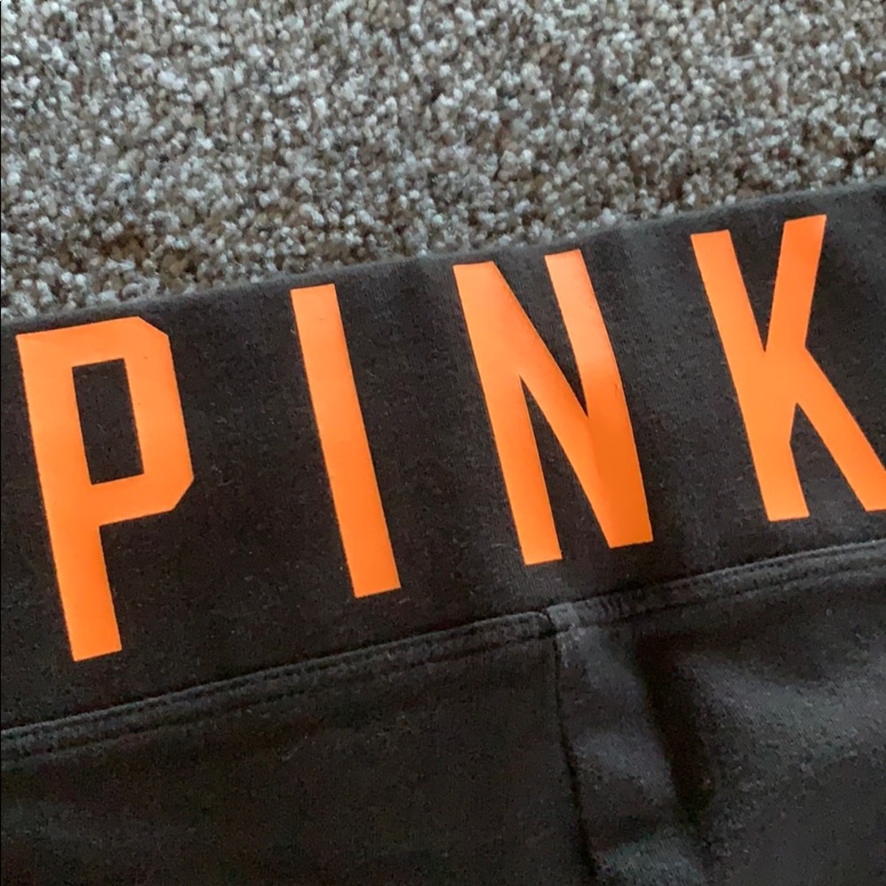 Detroit Tigers Victoria’s Secret Crop Leggings - Picture 3 of 4